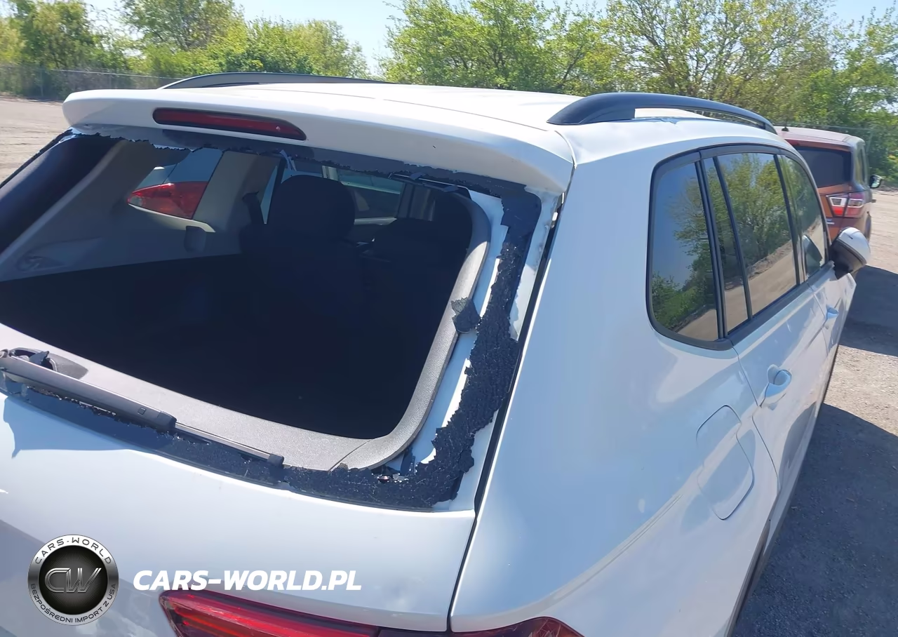 2018 Volkswagen Tiguan 2.0T S VIN:3VV0B7AX4JM131639 - 18
