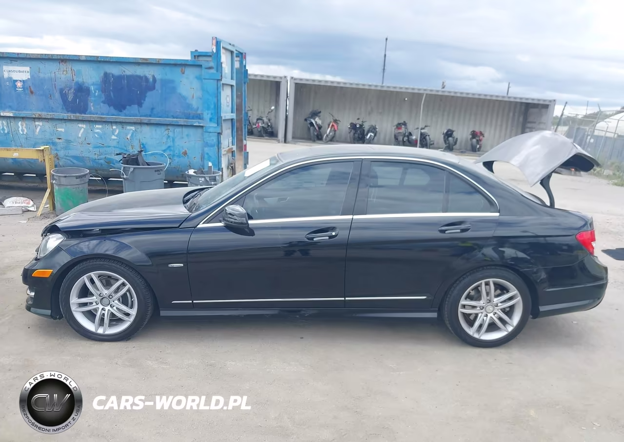 2012 Mercedes-Benz C 250 Sport VIN:WDDGF4HB0CR235224 - 14