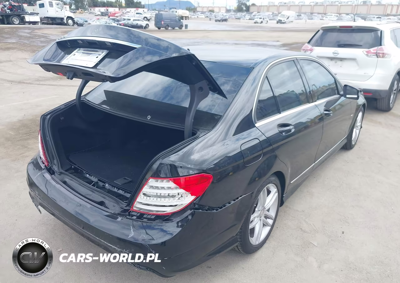 2012 Mercedes-Benz C 250 Sport VIN:WDDGF4HB0CR235224 - 4