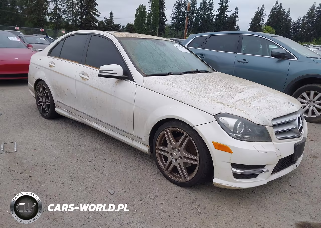 2013 Mercedes-Benz C 250 Sport