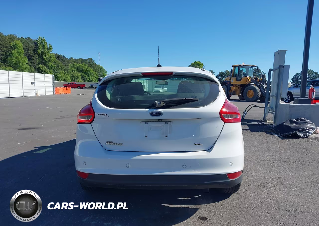2017 Ford Focus Sel VIN:1FADP3M28HL227317 - 16