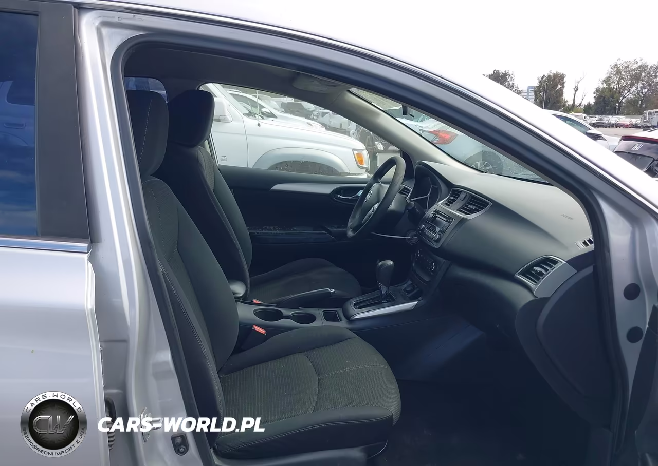 2016 Nissan Sentra S VIN:3N1AB7AP1GY295132 - 5