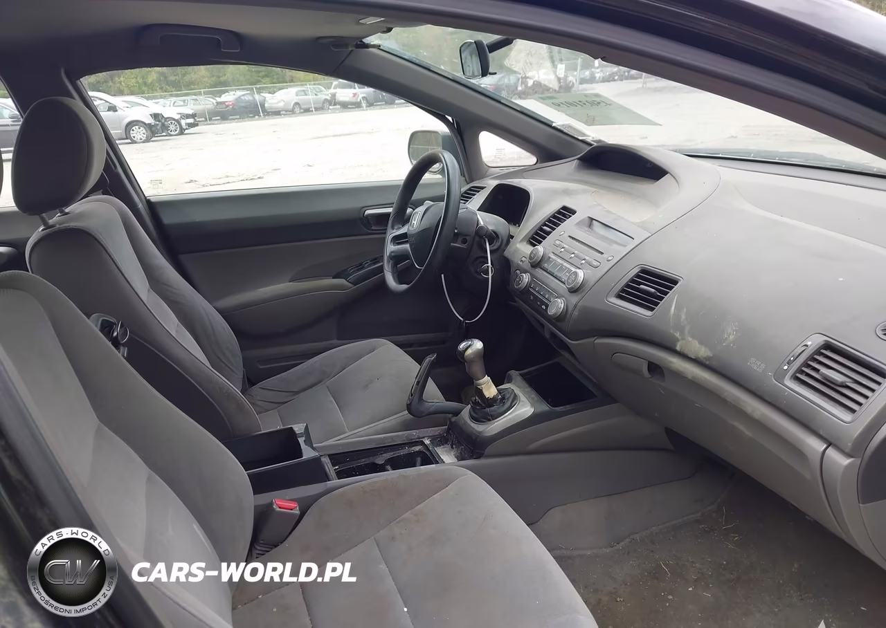 2008 Honda Civic Lx VIN:2HGFA15528H331513 - 5
