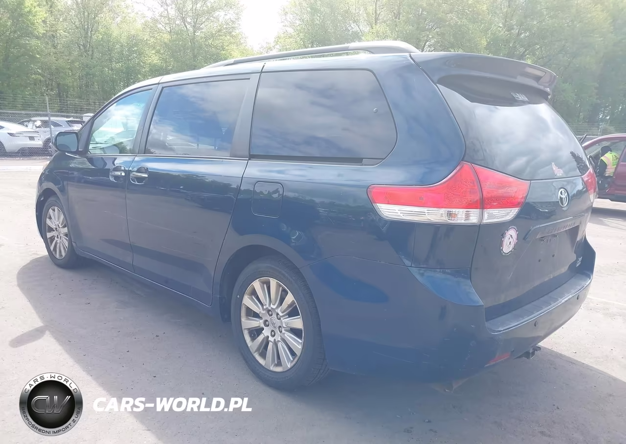 2011 Toyota Sienna Xle VIN:5TDDK3DC5BS020293 - 3