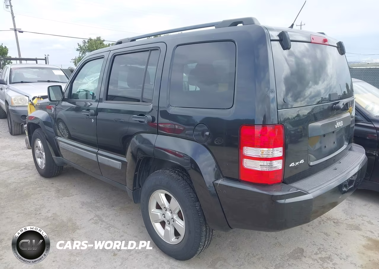 2012 Jeep Liberty Sport VIN:1C4PJMAK3CW141455 - 3