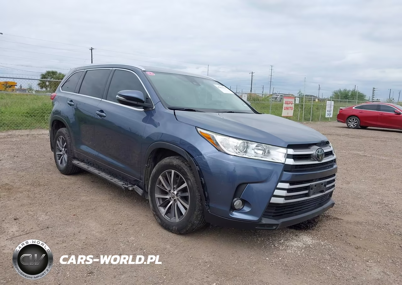2018 Toyota Highlander Xle – zdjęcie 1 z 17