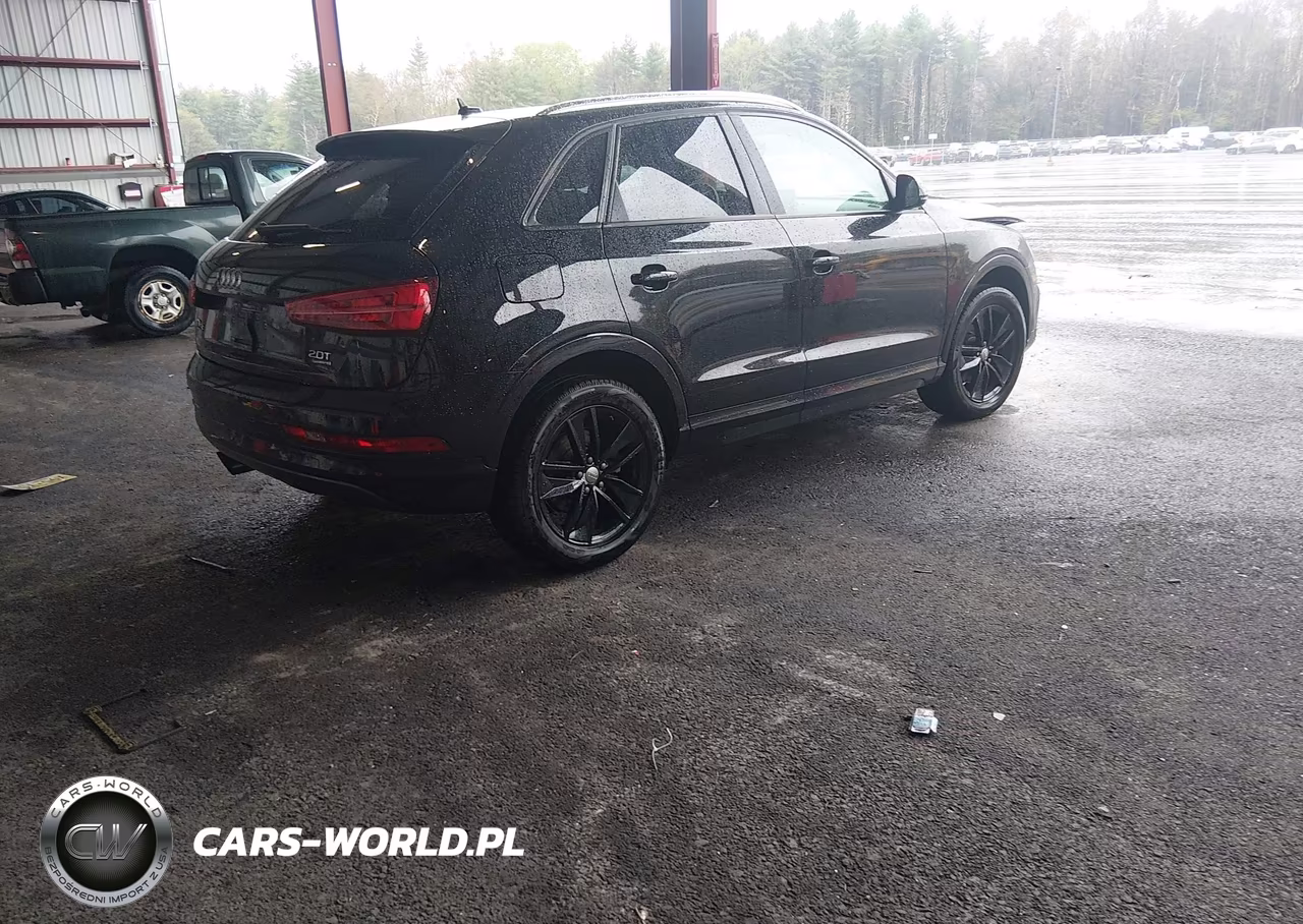 2017 Audi Q3 2.0T Premium VIN:WA1ECCFS6HR007799 - 4