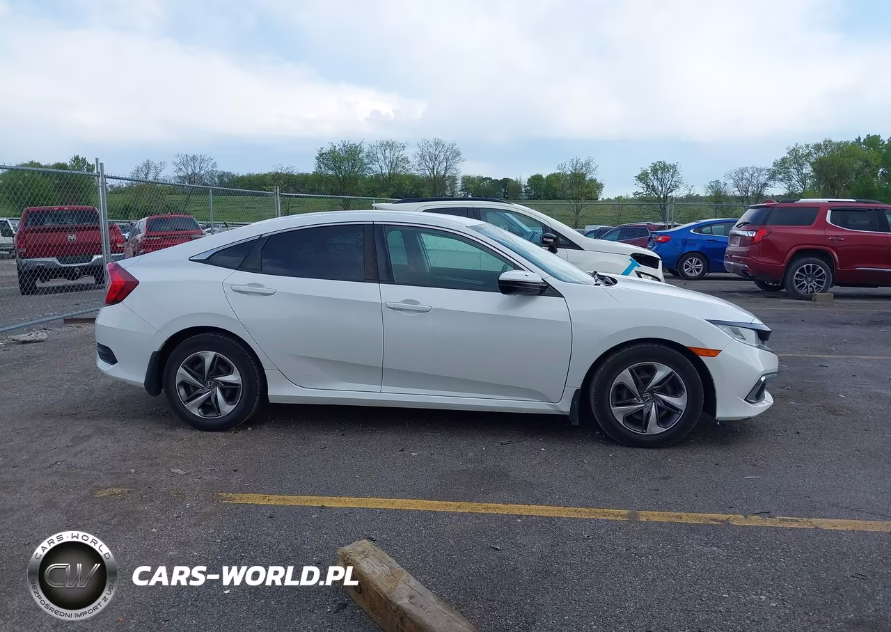2019 Honda Civic Lx VIN:19XFC2F66KE006744 - 13