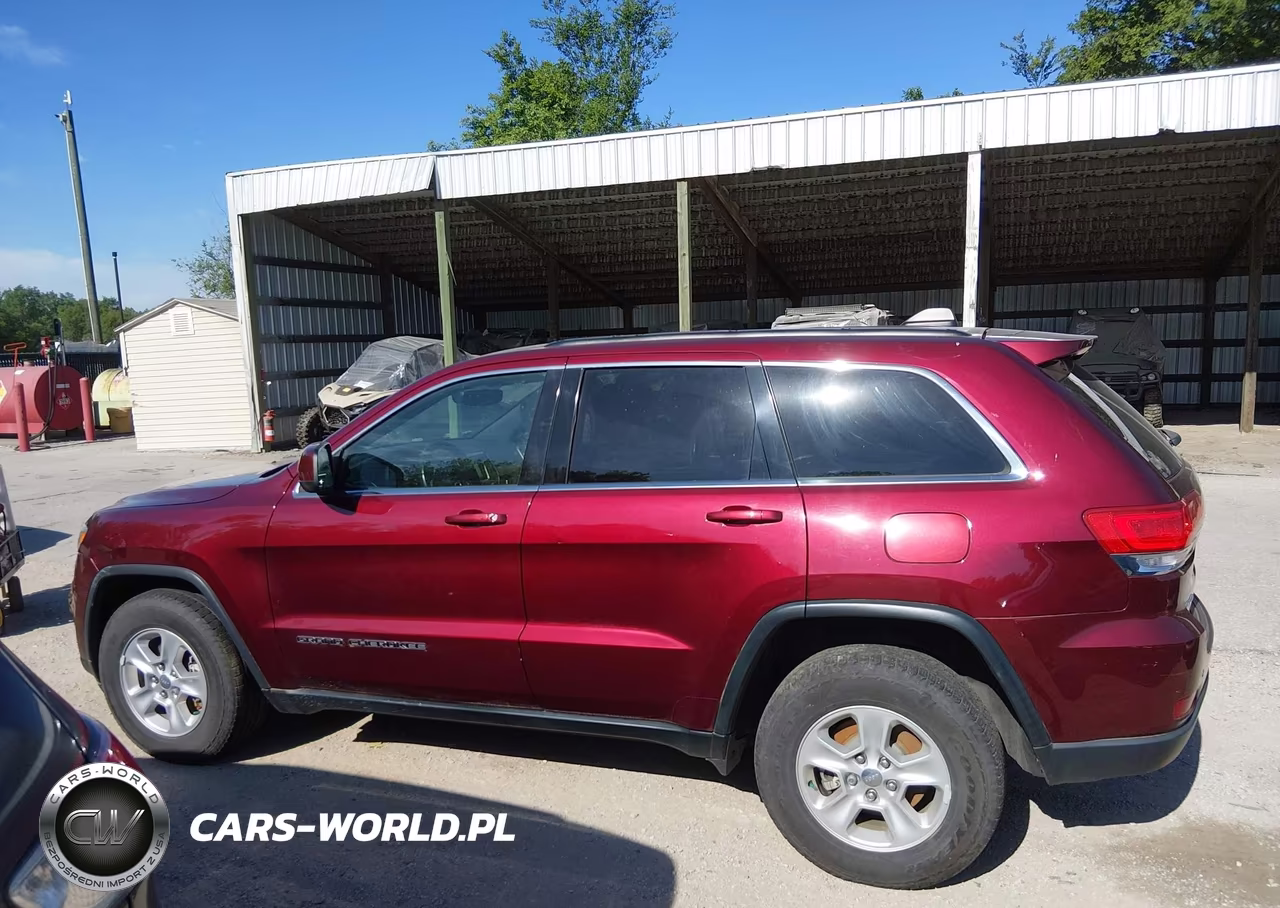 2017 Jeep Grand Cherokee Laredo 4X4 VIN:1C4RJFAG6HC622423 - 14