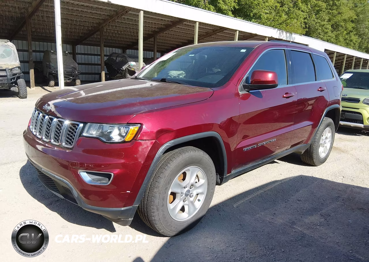 2017 Jeep Grand Cherokee Laredo 4X4 VIN:1C4RJFAG6HC622423 - 2