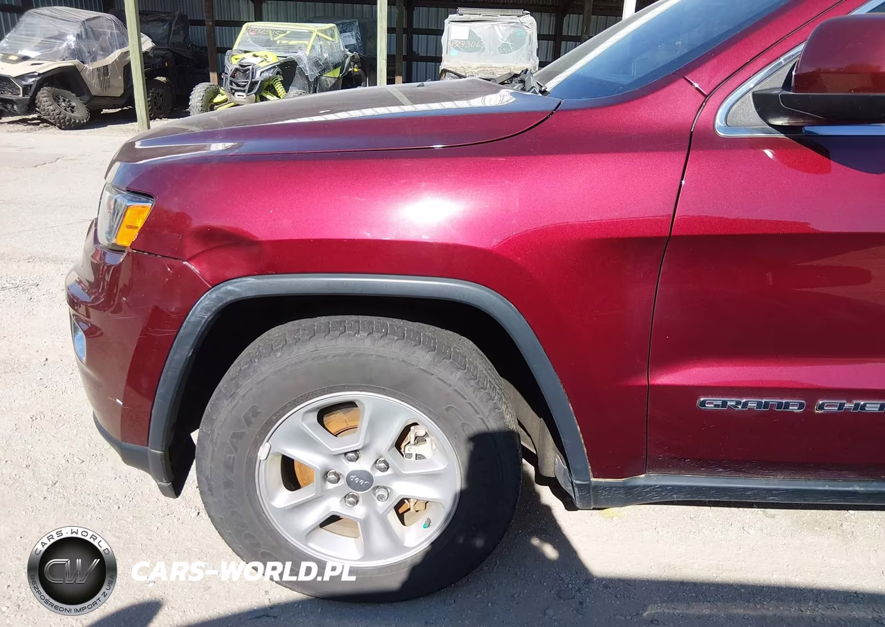 2017 Jeep Grand Cherokee Laredo 4X4 VIN:1C4RJFAG6HC622423 - 6