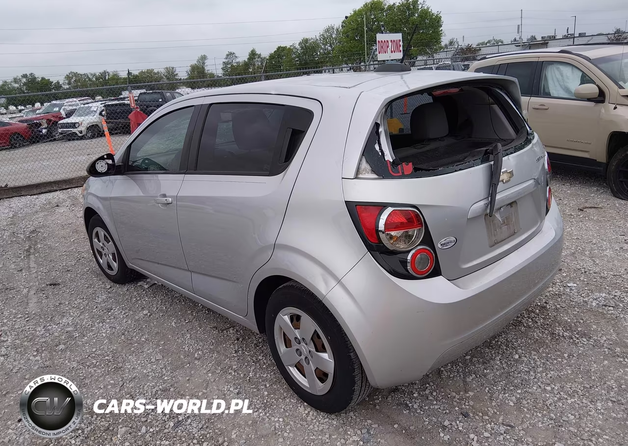 2015 Chevrolet Sonic Ls Manual VIN:1G1JB6SH6F4150581 - 3