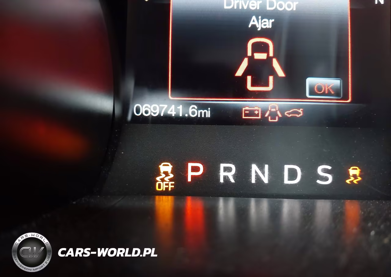 2019 Ford Mustang Ecoboost Premium VIN:1FATP8UHXK5149003 - 15