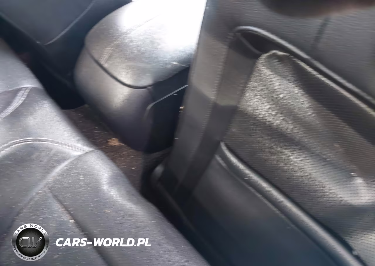 2019 Ford Mustang Ecoboost Premium VIN:1FATP8UHXK5149003 - 8