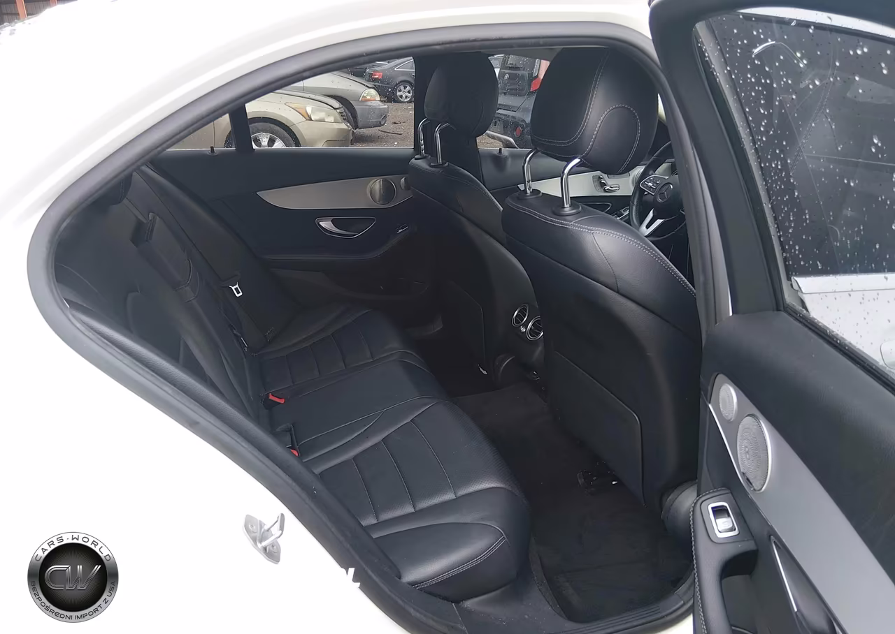 2019 Mercedes-Benz C 300 VIN:55SWF8DB8KU307146 - 8