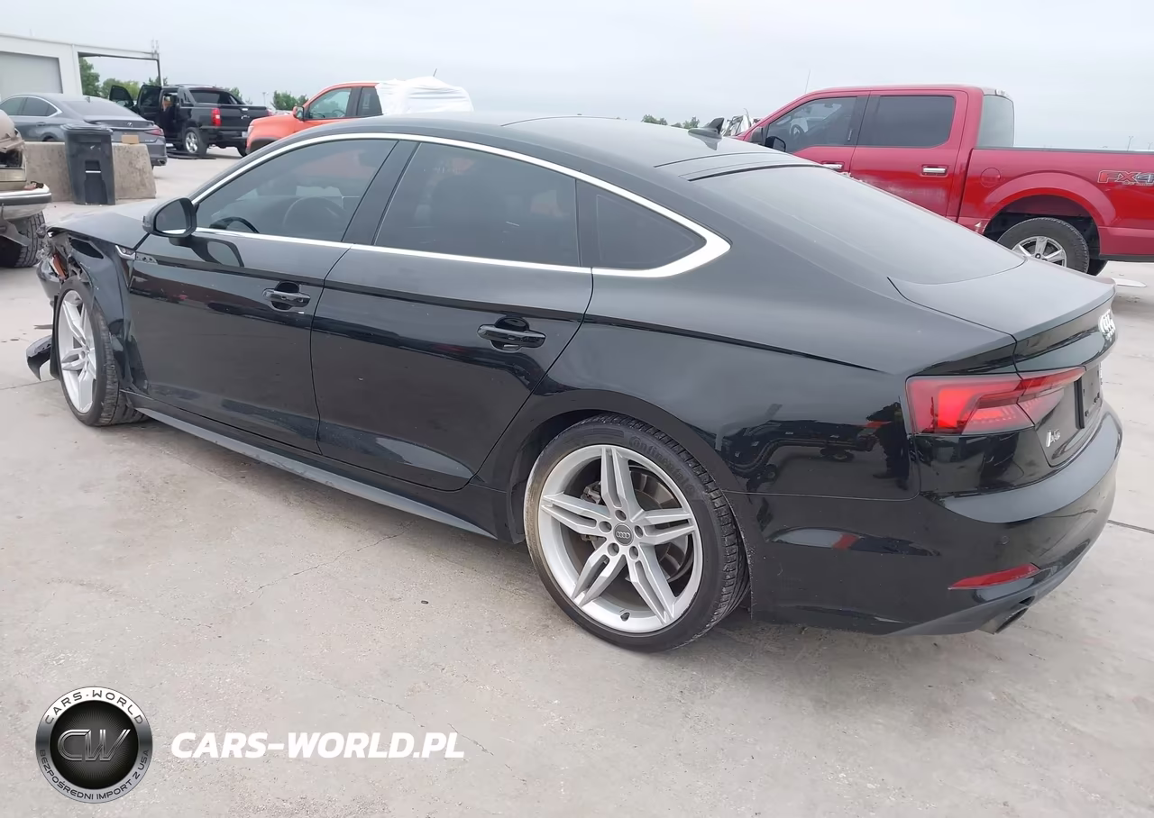 2018 Audi A5 2.0T Premium VIN:WAUENCF51JA113119 - 3