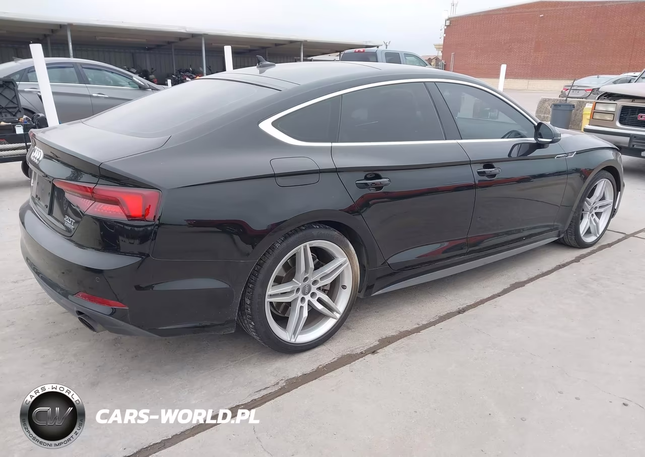2018 Audi A5 2.0T Premium VIN:WAUENCF51JA113119 - 4