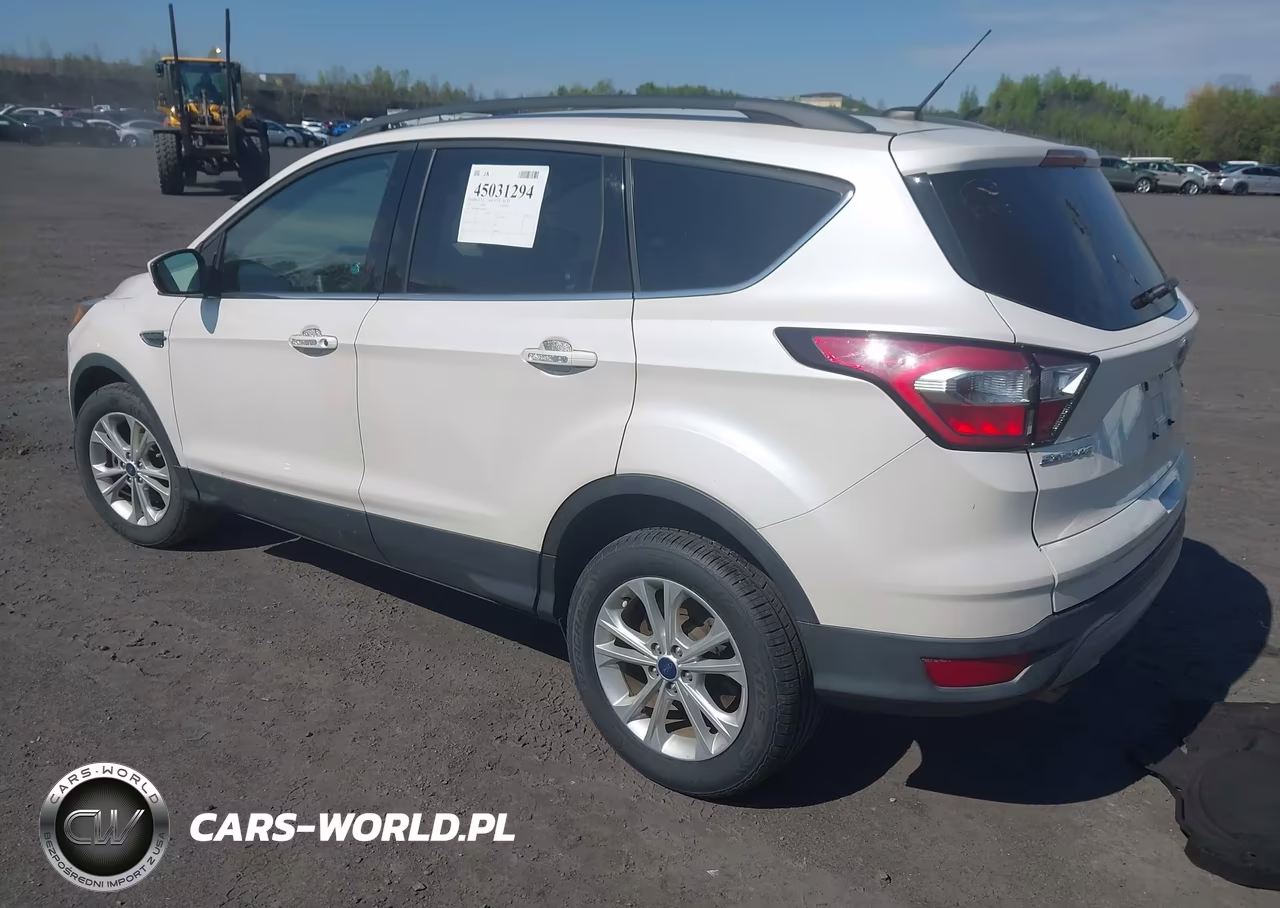 2017 Ford Escape Se VIN:1FMCU9GD8HUB95019 - 3