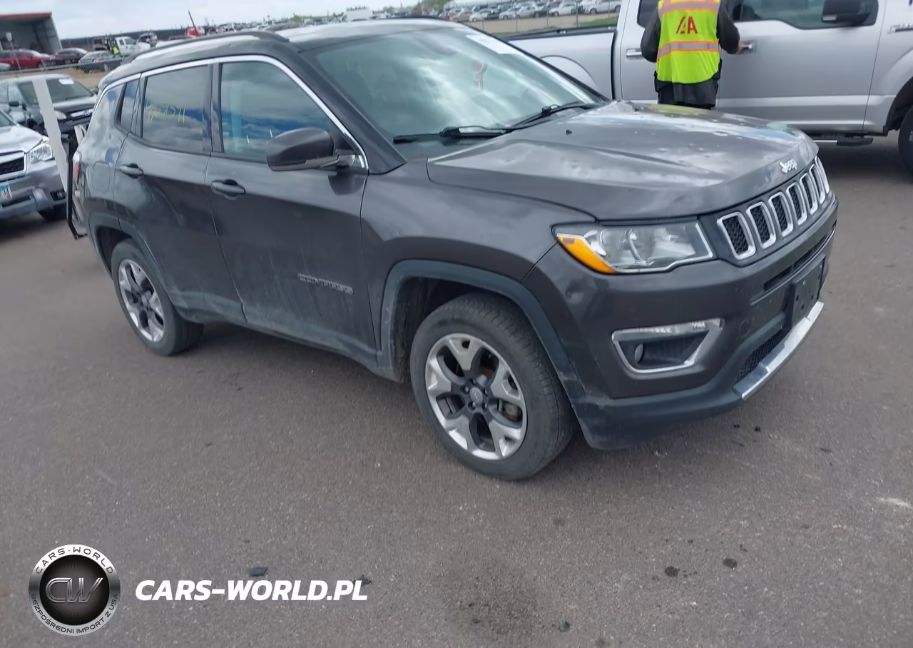 2018 Jeep Compass Limited 4X4 – zdjęcie 1 z 17