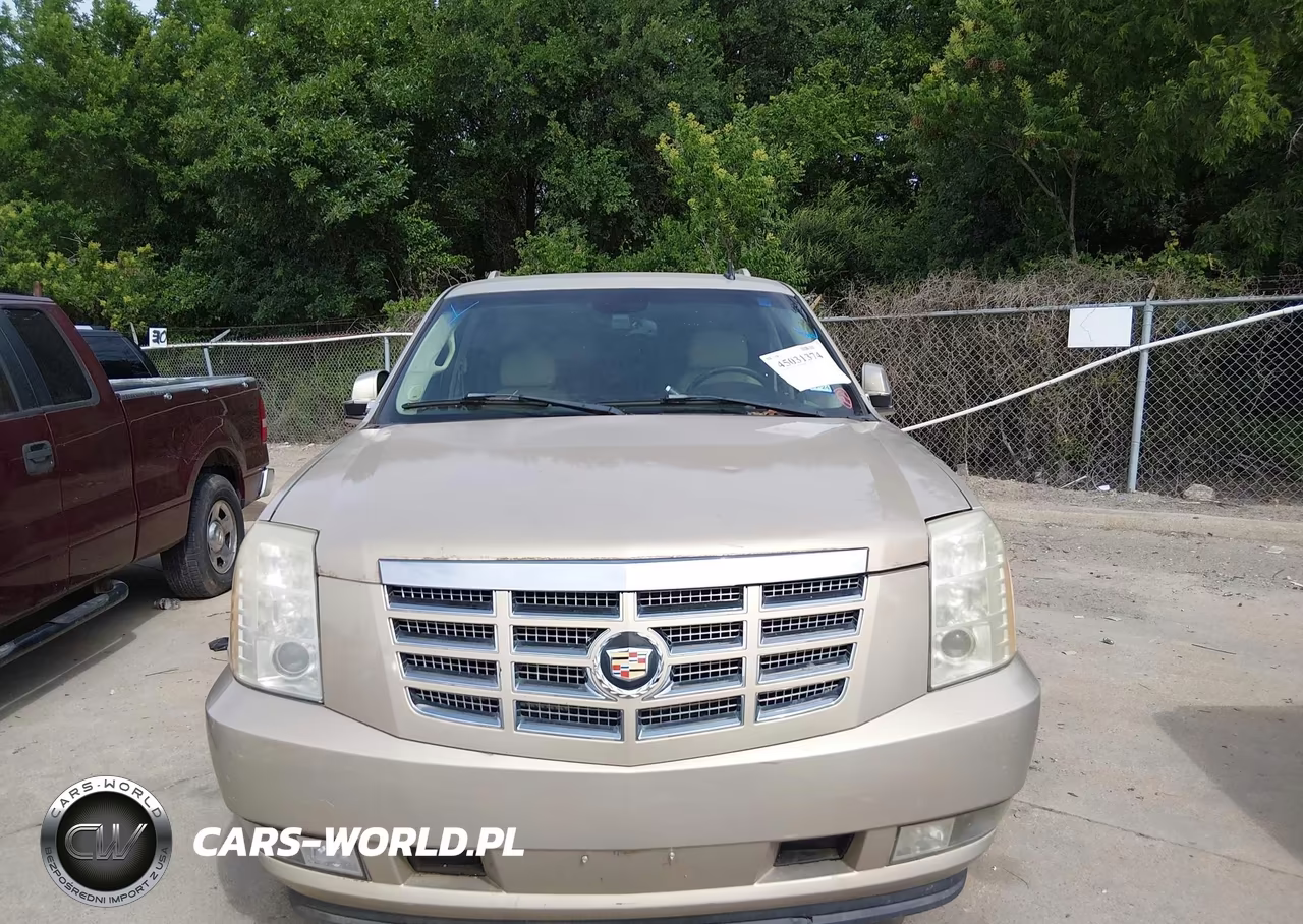 2007 Cadillac Escalade Standard VIN:1GYEC63867R386974 - 6