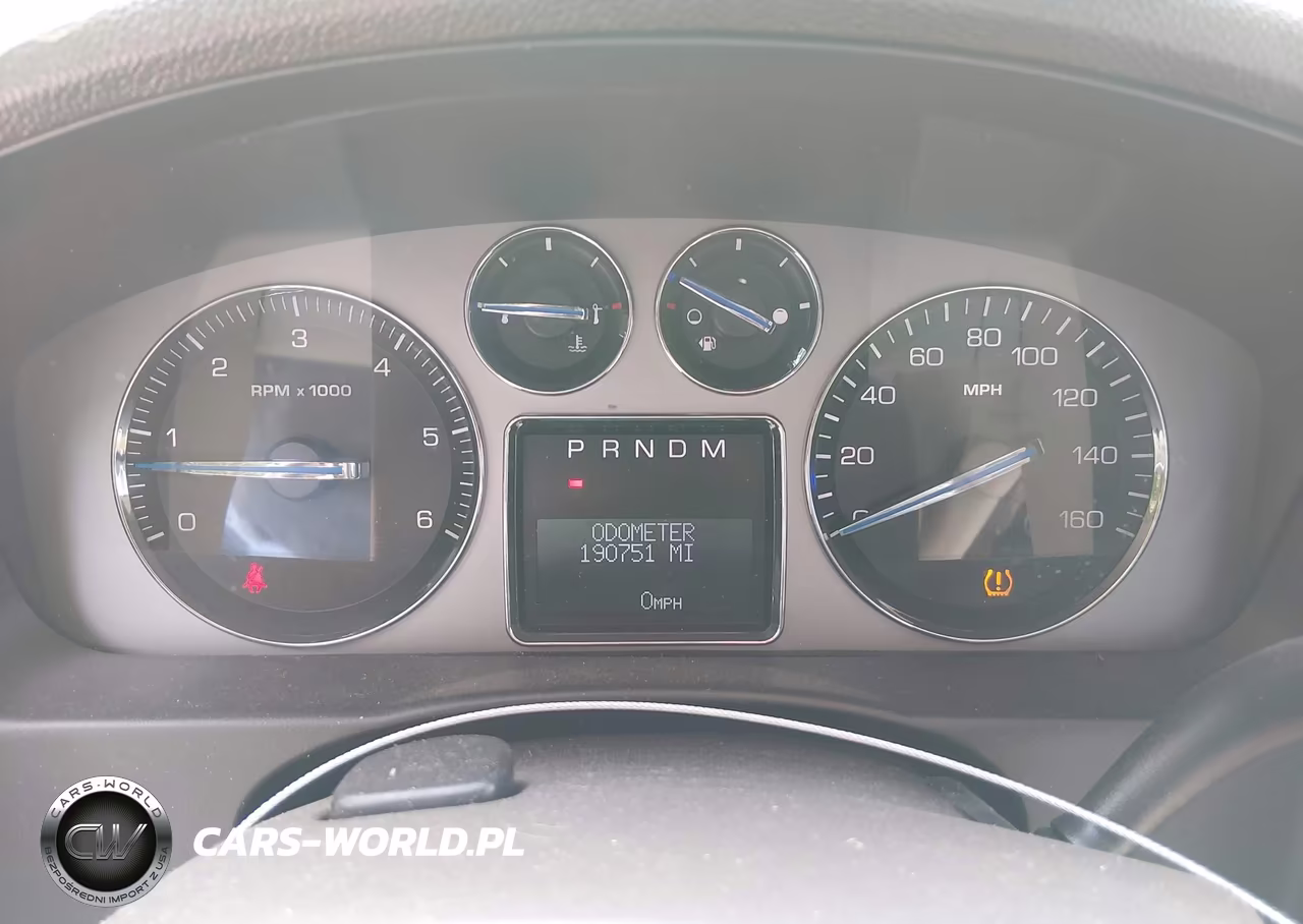 2007 Cadillac Escalade Standard VIN:1GYEC63867R386974 - 7