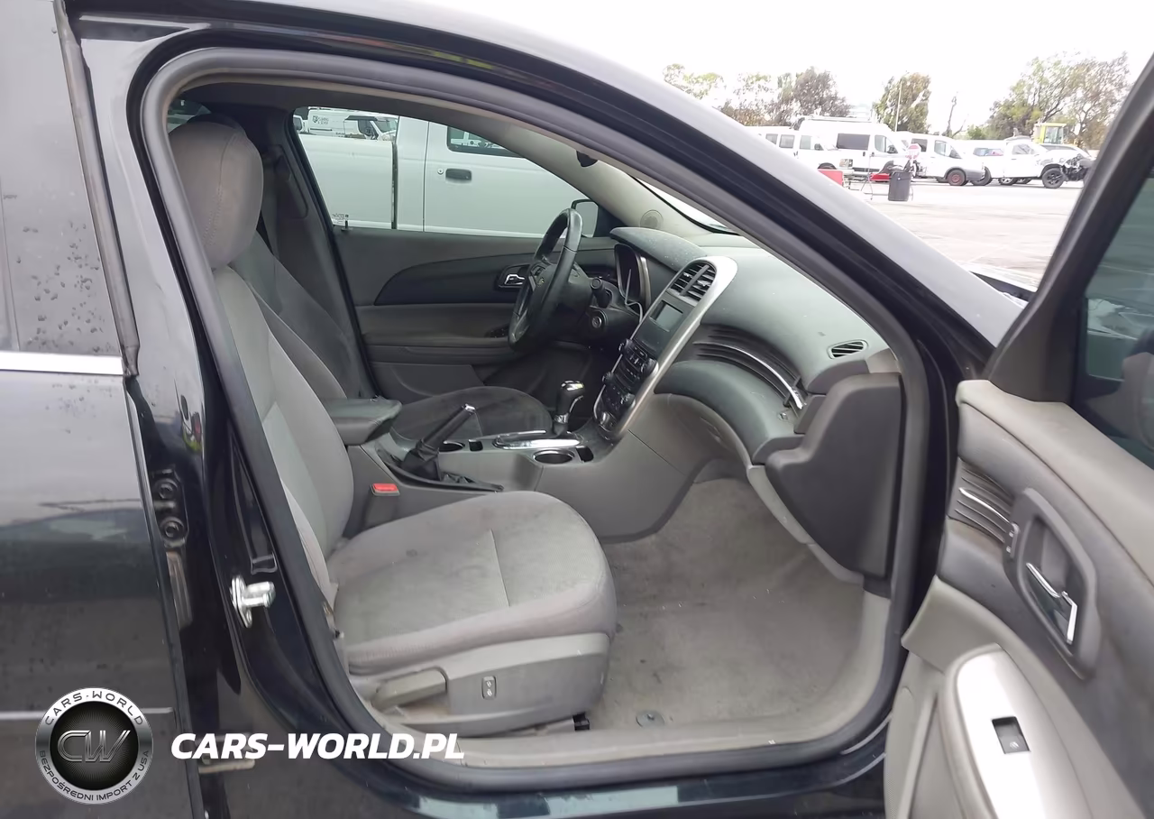 2014 Chevrolet Malibu 1Ls VIN:1G11B5SL5EF105150 - 5