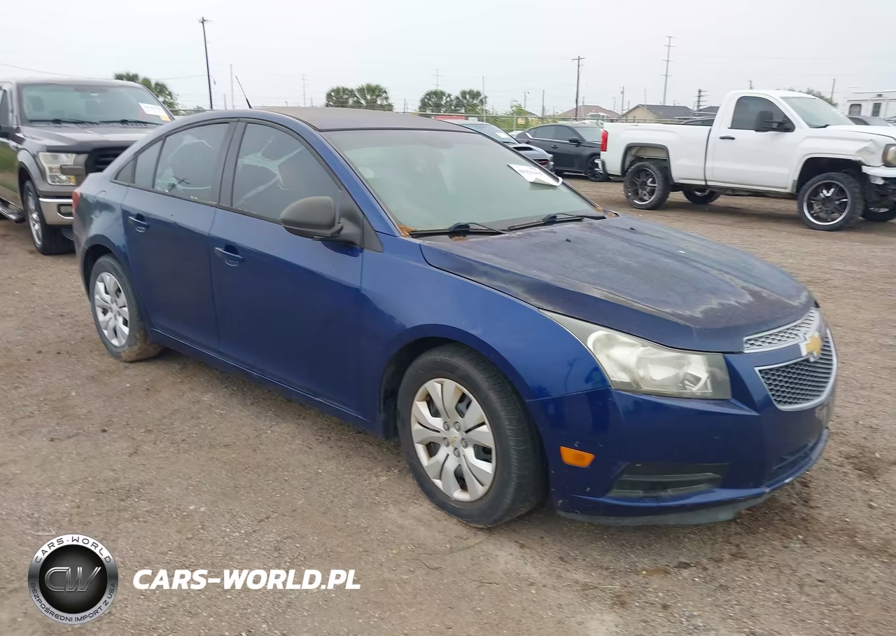 2013 Chevrolet Cruze Ls Auto