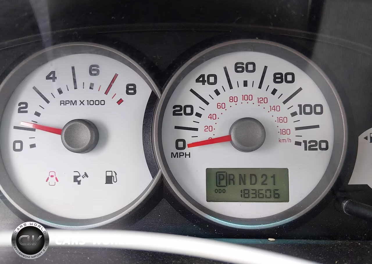 2005 Ford Escape Xlt VIN:1FMCU03155KE40146 - 7
