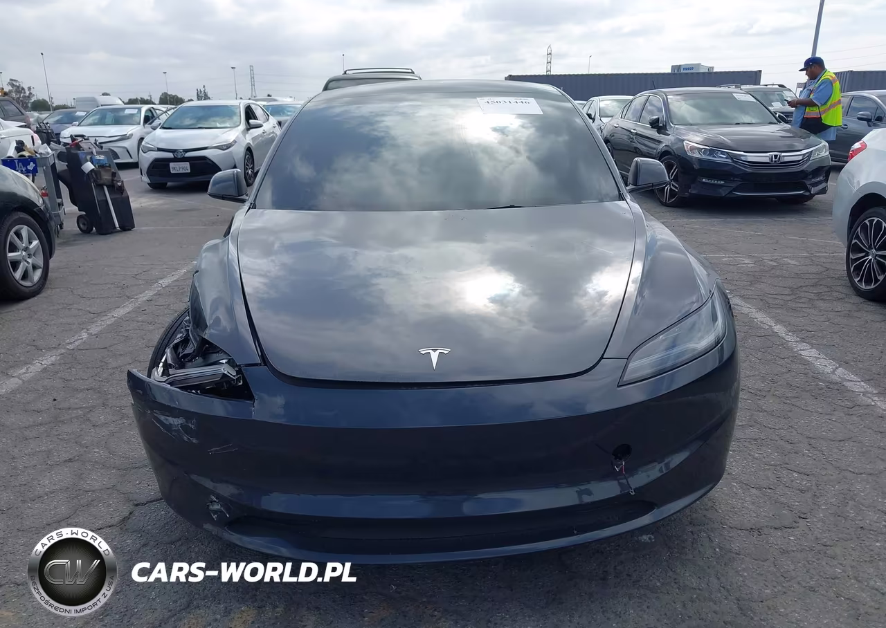 2025 Tesla Model 3 Long Range Rear-Wheel Drive-Standard Rear-Wheel Drive VIN:5YJ3E1EA8SF991460 - 11