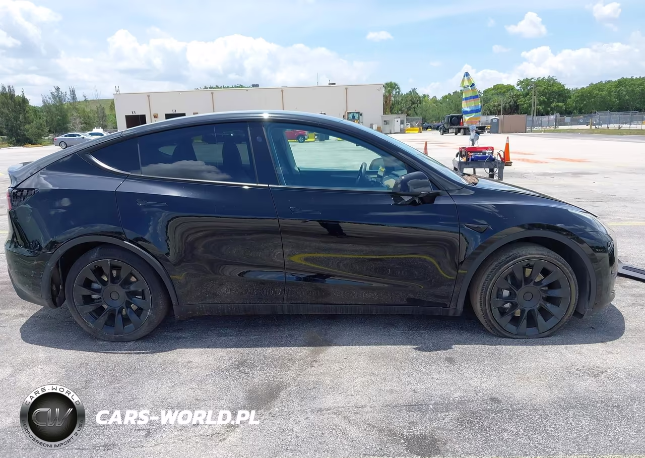 2023 Tesla Model Y Awd-Long Range Dual Motor All-Wheel Drive VIN:7SAYGDEE3PA157883 - 13