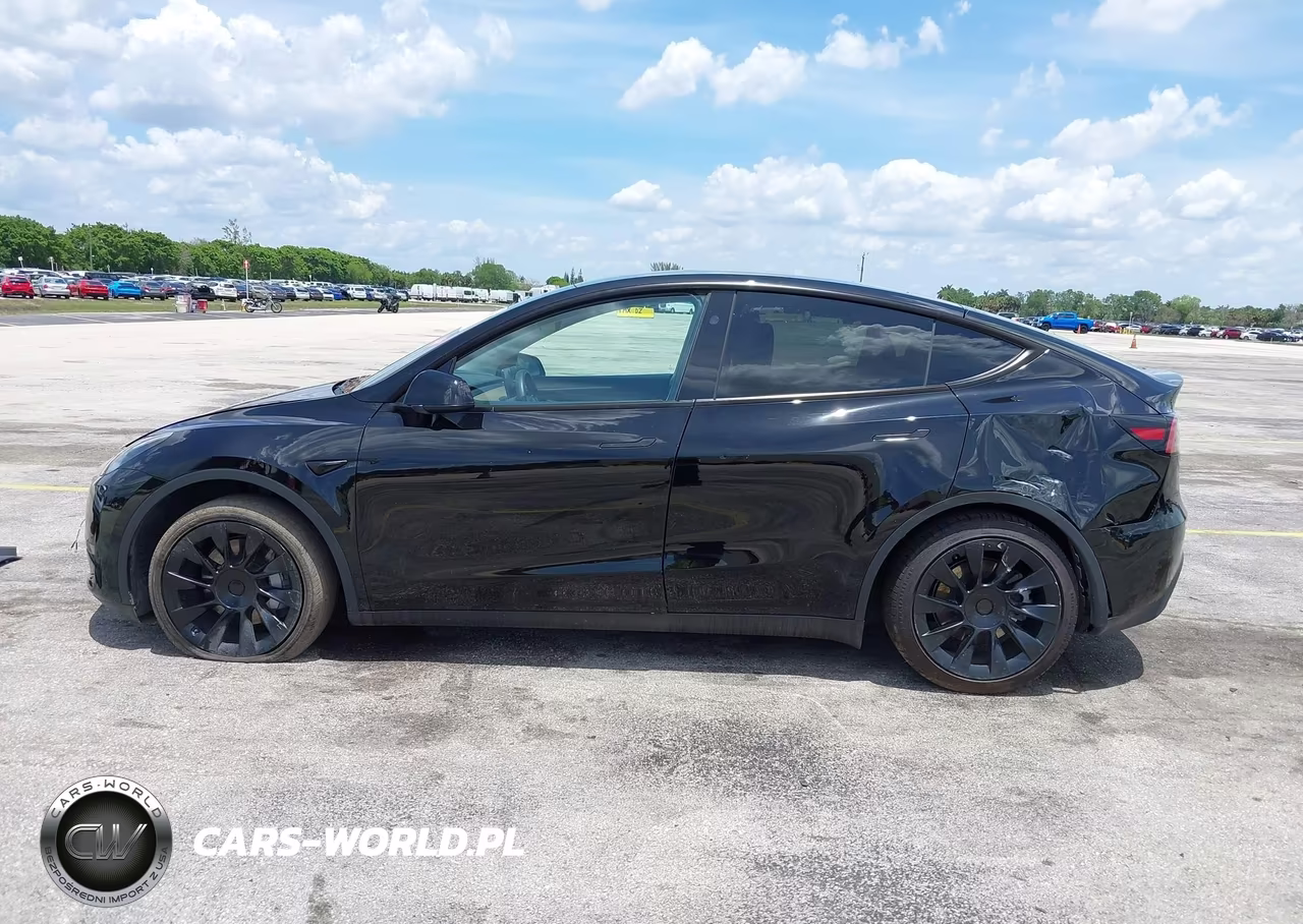 2023 Tesla Model Y Awd-Long Range Dual Motor All-Wheel Drive VIN:7SAYGDEE3PA157883 - 14