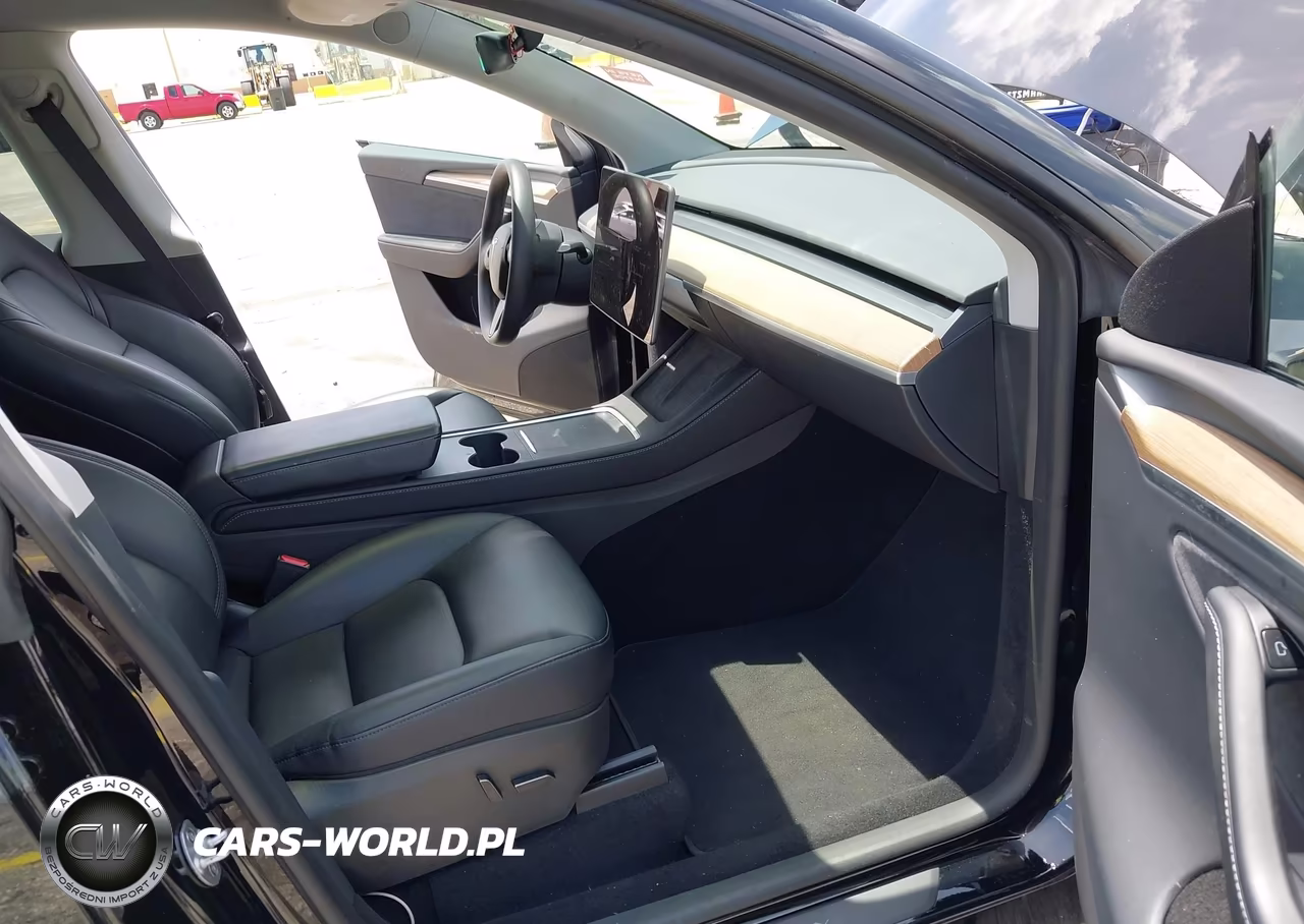 2023 Tesla Model Y Awd-Long Range Dual Motor All-Wheel Drive VIN:7SAYGDEE3PA157883 - 5
