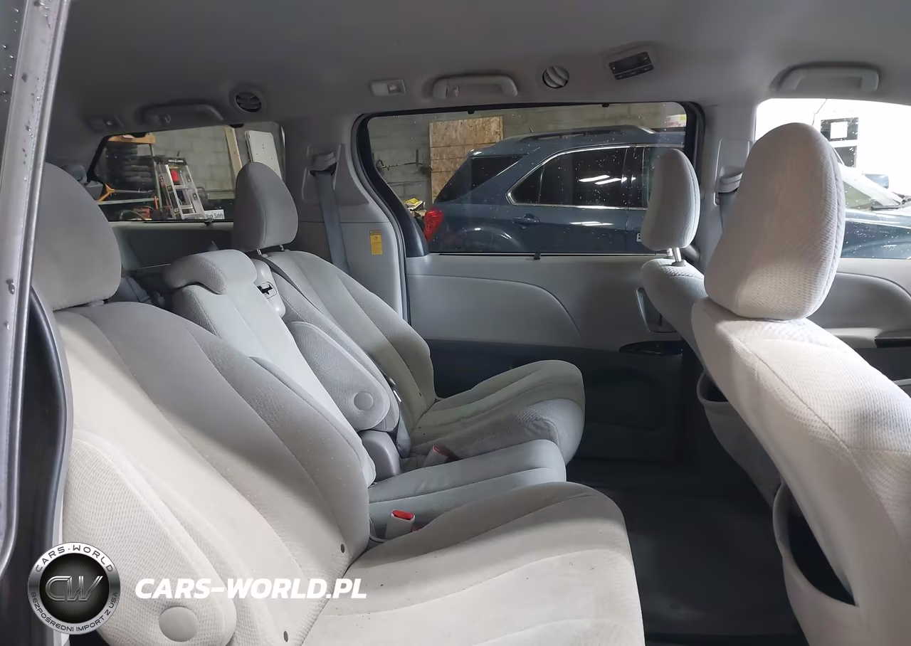 2014 Toyota Sienna Le V6 8 Passenger VIN:5TDKK3DC0ES493417 - 8