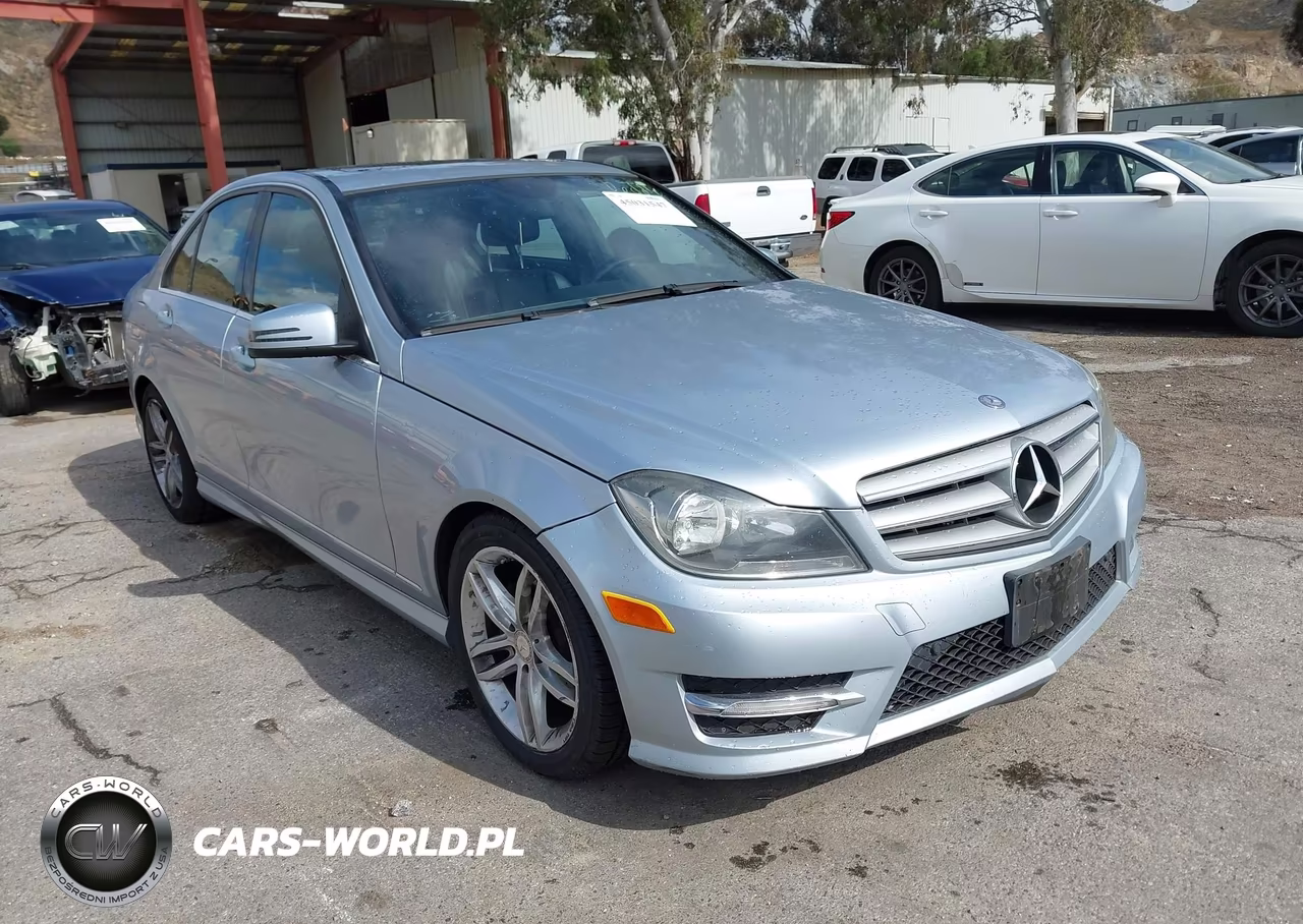 2013 Mercedes-Benz C 250 Sport
