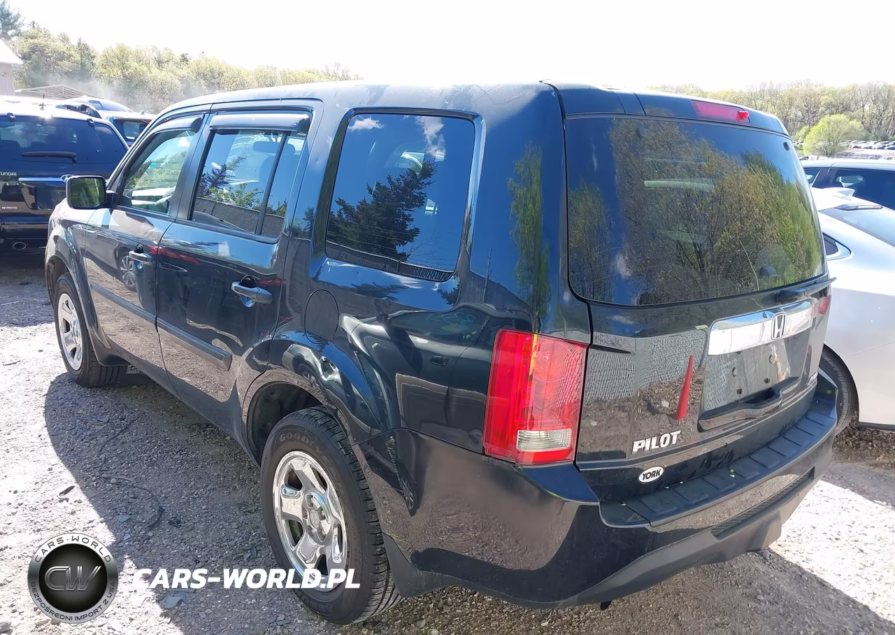 2013 Honda Pilot Lx VIN:5FNYF4H28DB071727 - 3
