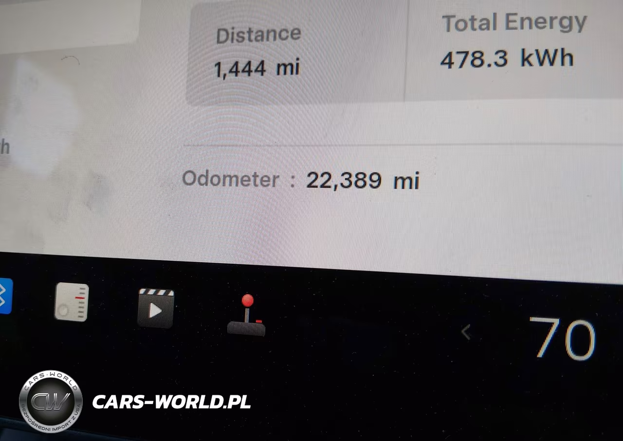 2024 Tesla Model Y Long Range Dual Motor All-Wheel Drive VIN:7SAYGDEE4RA240905 - 14