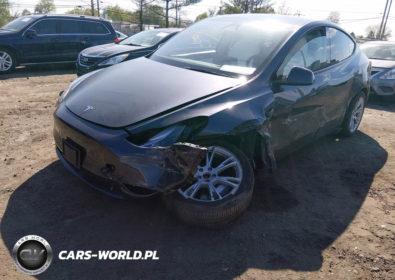2024 Tesla Model Y Long Range Dual Motor All-Wheel Drive VIN:7SAYGDEE4RA240905 - 2