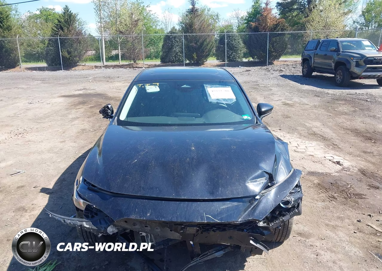 2025 Mazda Mazda3 2.5 S Preferred VIN:3MZBPACMXSM471076 - 13