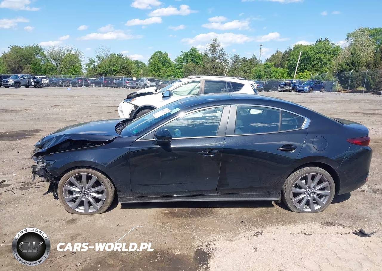 2025 Mazda Mazda3 2.5 S Preferred VIN:3MZBPACMXSM471076 - 15