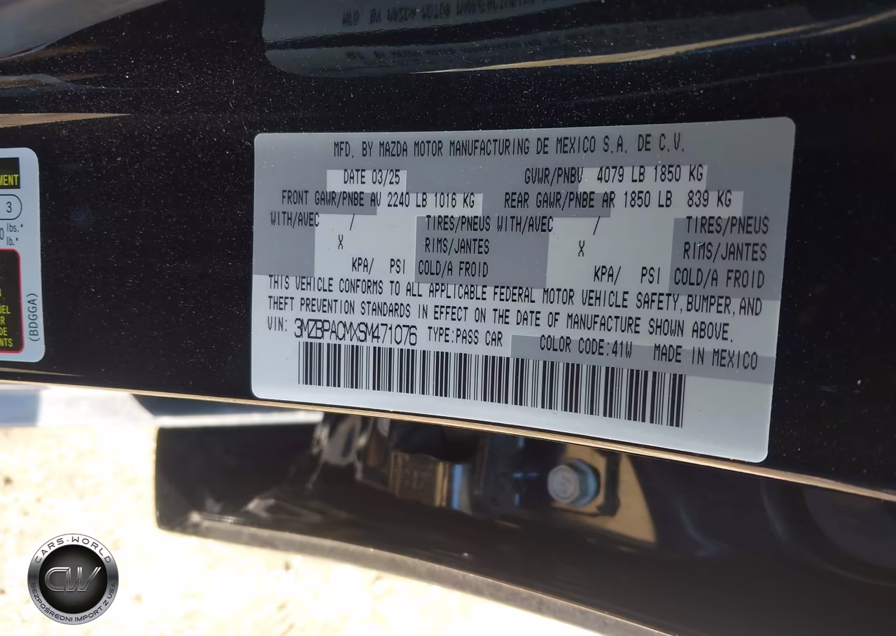 2025 Mazda Mazda3 2.5 S Preferred VIN:3MZBPACMXSM471076 - 9
