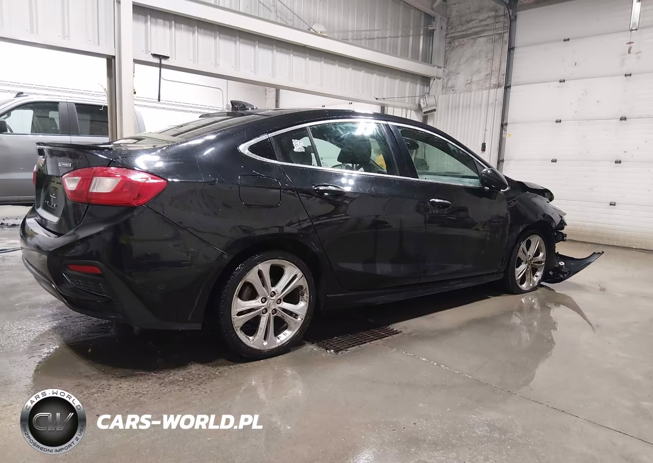 2016 Chevrolet Cruze Premier Auto VIN:1G1BG5SM0G7326280 - 4