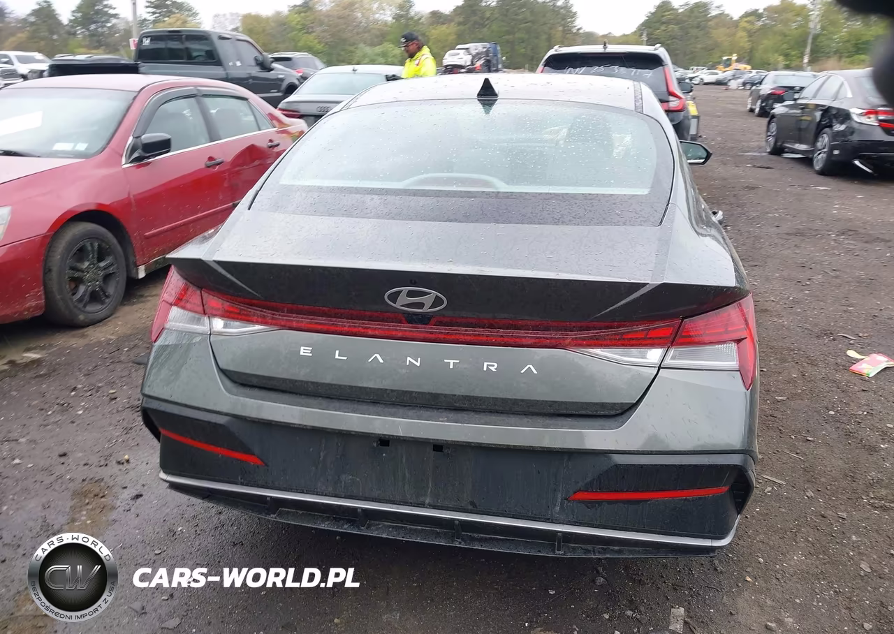 2024 Hyundai Elantra Sel VIN:KMHLS4DG8RU772933 - 16
