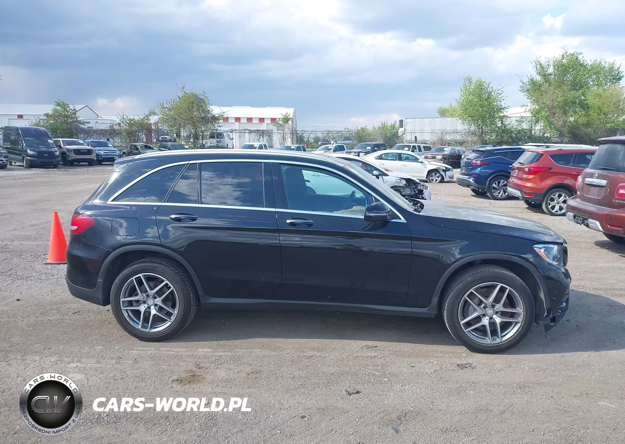 2017 Mercedes-Benz Glc 300 4Matic VIN:WDC0G4KB1HF150817 - 14