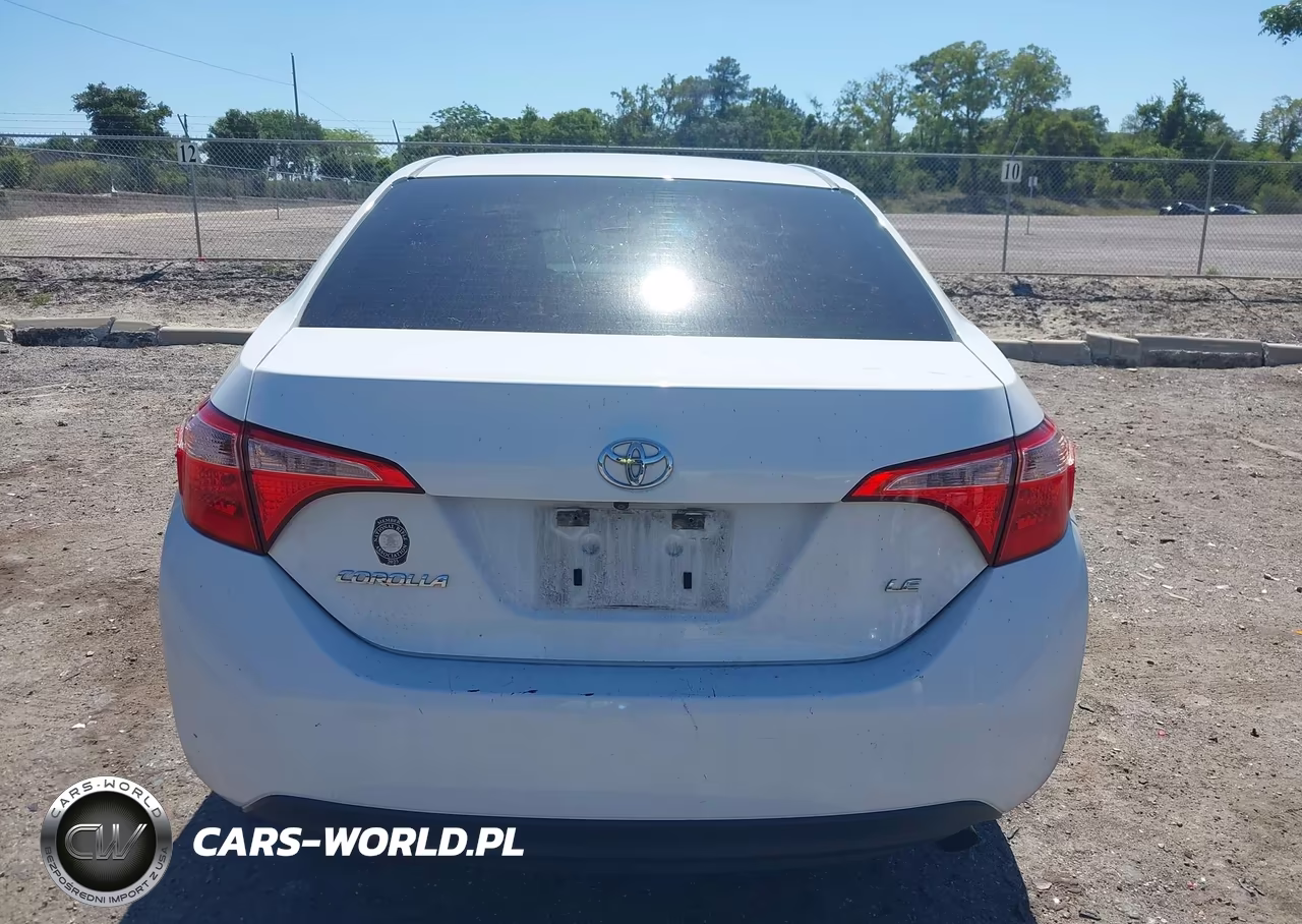 2017 Toyota Corolla Le VIN:5YFBURHE9HP592940 - 16