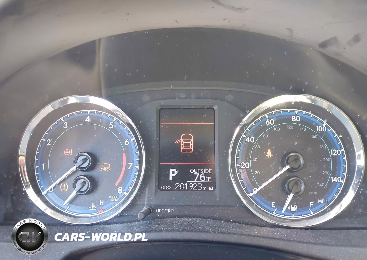 2017 Toyota Corolla Le VIN:5YFBURHE9HP592940 - 7