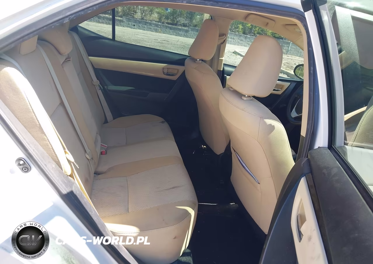 2017 Toyota Corolla Le VIN:5YFBURHE9HP592940 - 8