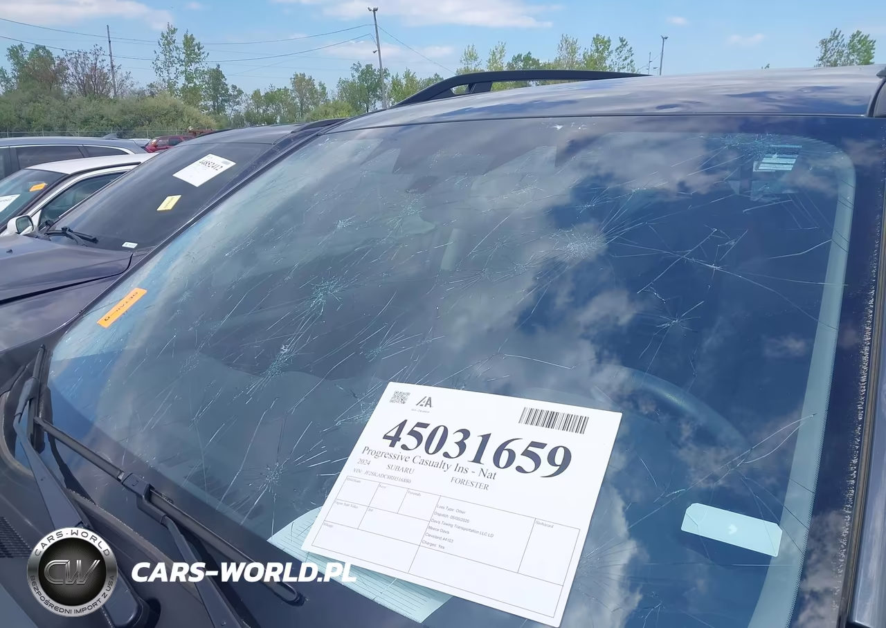 2024 Subaru Forester Premium VIN:JF2SKADC8RH516880 - 17