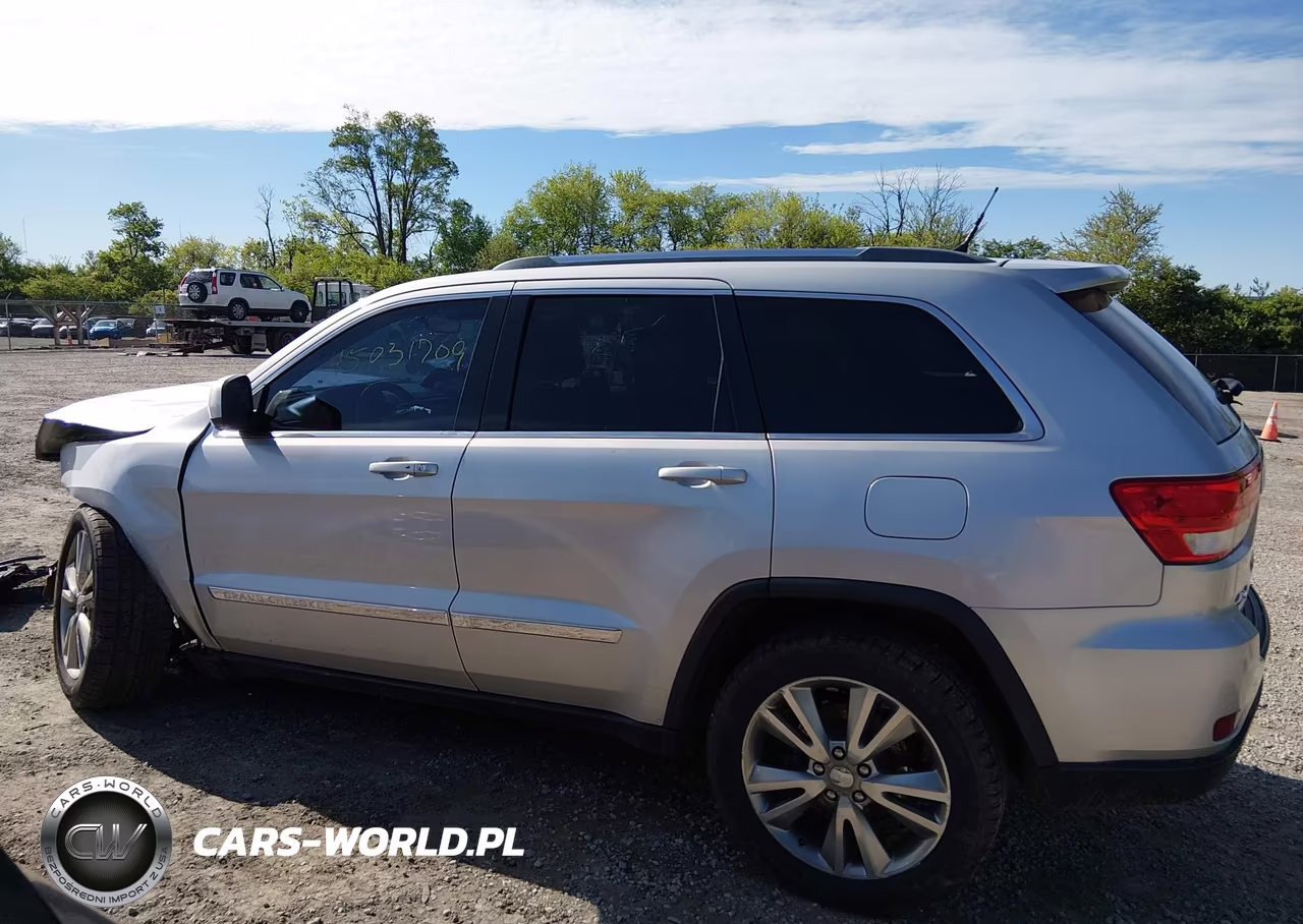 2012 Jeep Grand Cherokee Laredo VIN:1C4RJFAG2CC289193 - 15