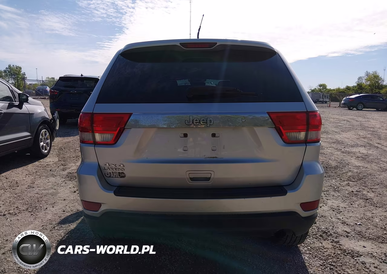 2012 Jeep Grand Cherokee Laredo VIN:1C4RJFAG2CC289193 - 17
