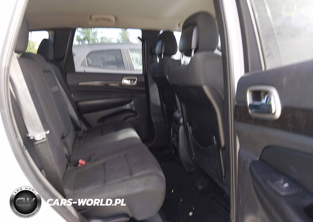 2012 Jeep Grand Cherokee Laredo VIN:1C4RJFAG2CC289193 - 8